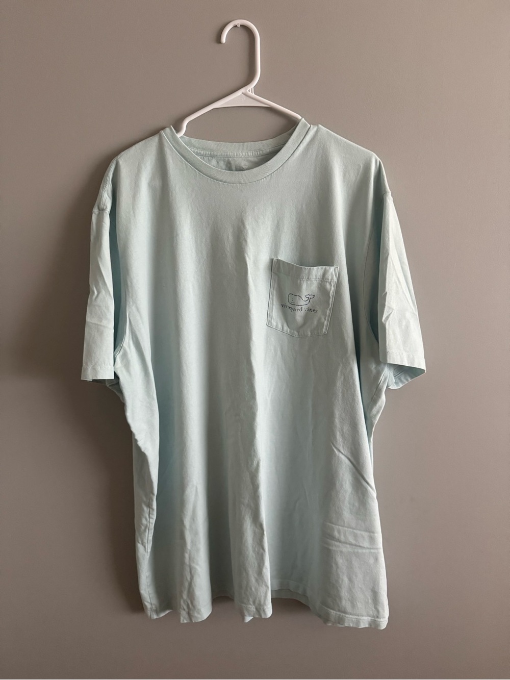 Vineyard Vines Short-Sleeve Pocket Tee in Light Aqua